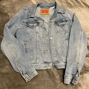 Levi’s denim jacket